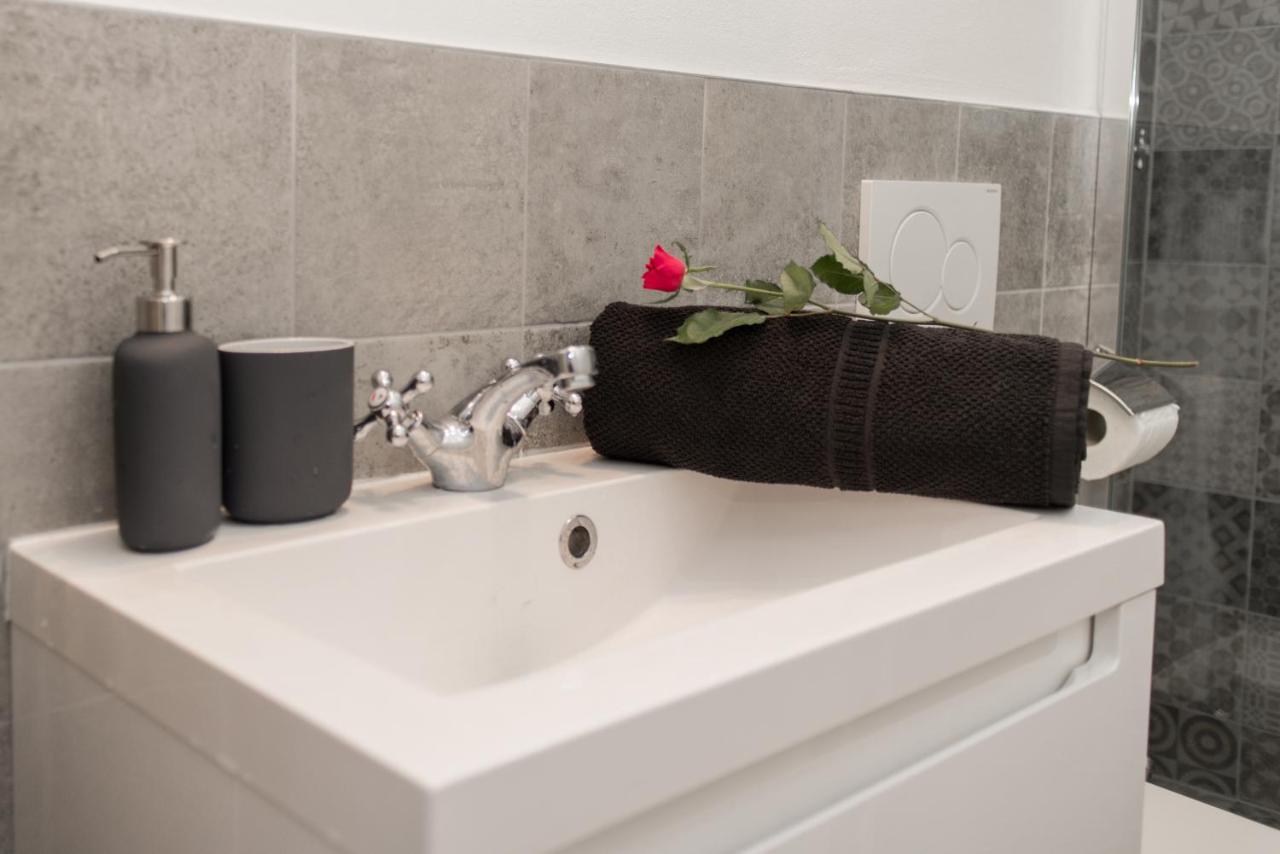 公寓 Florenc With 3-bathrooms & Bedrooms *